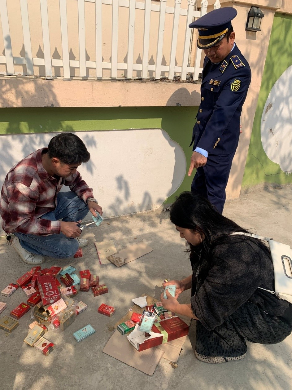 Đội QLTT số 6: Xử phạt 01 cơ sở kinh doanh thuốc lá điếu nhập lậu